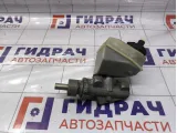 Цилиндр тормозной главный Renault Symbol  7701205742