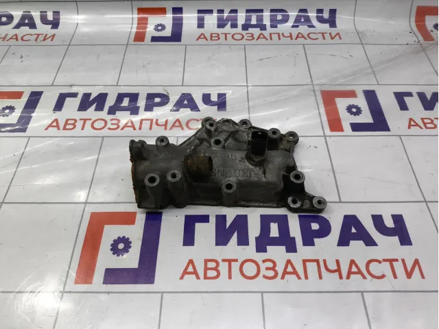 Корпус термостата Renault Symbol  8200934203