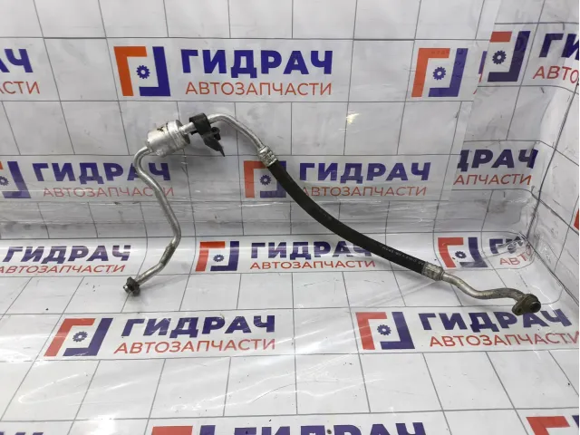 Трубка кондиционера Renault Symbol  8200682956