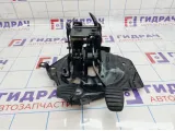 Педаль тормоза Renault Symbol 8200115368