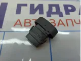 Кнопка обогрева заднего стекла Renault Symbol 8200106799