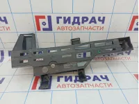 Наполнитель заднего бампера правый Renault Symbol (LB) 8200446001