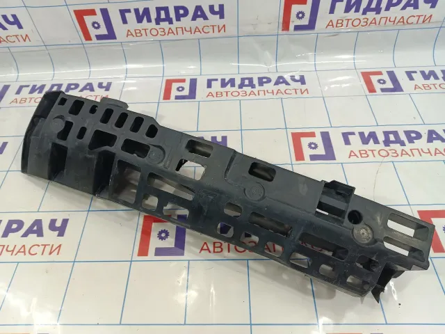 Усилитель переднего бампера левый Renault Symbol (LB) 8200445980