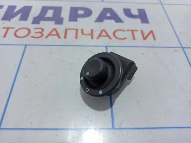 Переключатель регулировки зеркала Renault Symbol (LB) 8200002442