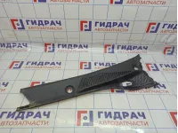 Решетка стеклоочистителя левая Renault Symbol (LB) 7700410608 Решетка стеклоочистителя левая Renault Symbol (LB) 7700410608