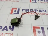 Резистор отопителя Renault Symbol (LB) 7701050890