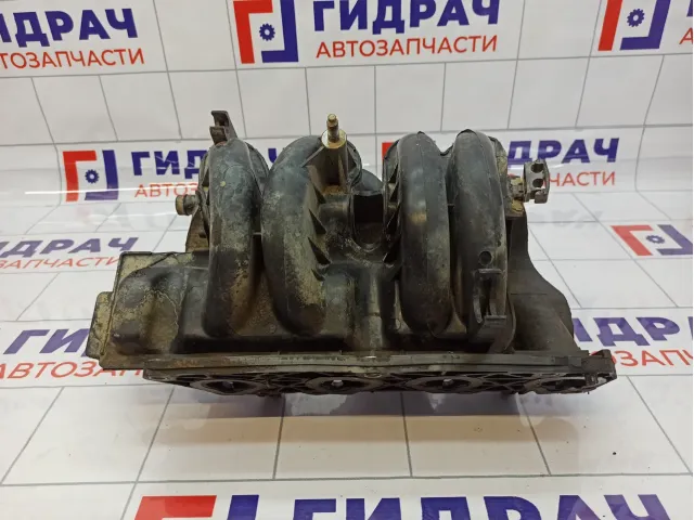 Коллектор впускной Renault Symbol (LB) 8200966437