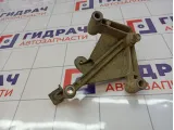 Кронштейн КПП Renault Symbol (LB) 8200111328