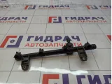Рейка топливная (рампа) Renault Symbol (LB) 7700274294
