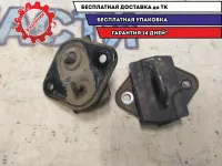 Крючок капота шт. MERCEDES-BENZ S500L 2208800360 Отличное состояние