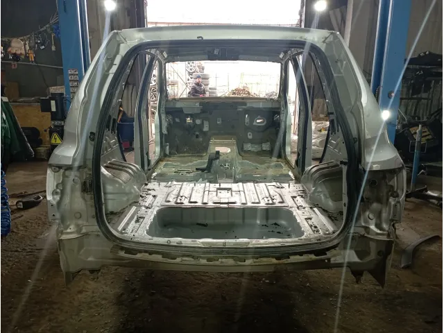 Панель задняя SsangYong Kyron (D200)