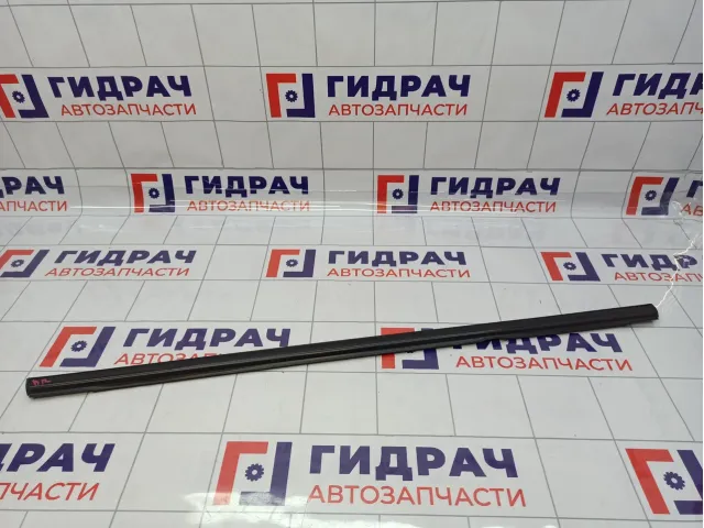 Накладка стекла заднего правого SsangYong Kyron (D200) 7352009000