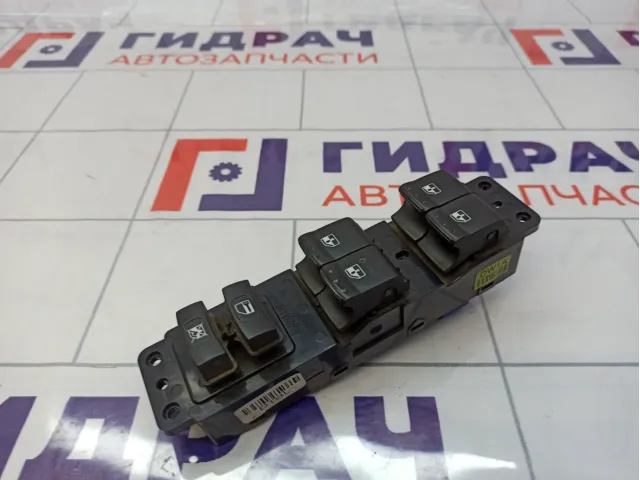 Блок управления стеклоподъемниками SsangYong Kyron (D200) 8581009110
