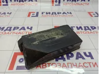 Крышка блока предохранителей SsangYong Kyron (D200) 8231009121