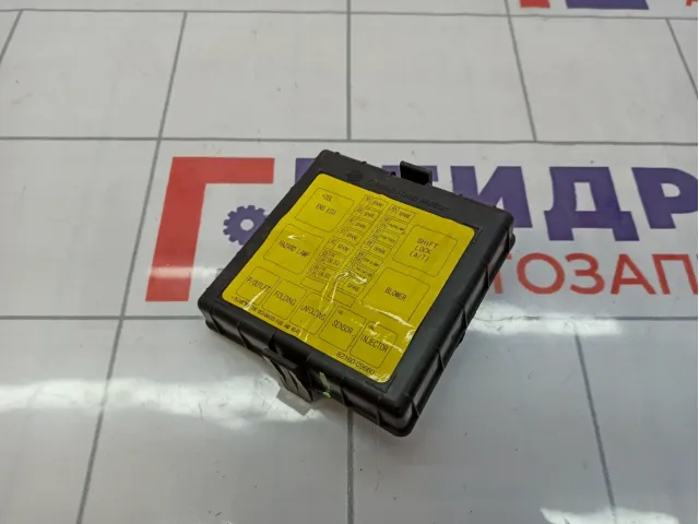 Крышка блока предохранителей SsangYong Kyron (D200) 8216009660