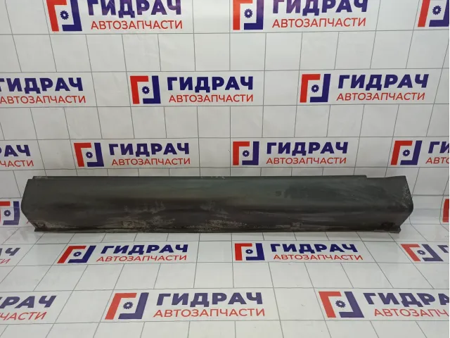 Накладка на порог наружная передняя правая SsangYong Kyron (D200) 7956731000
