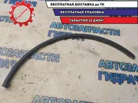 Накладка заднего крыла правого Renault Sandero 2011 8200886743 Отличное состояние