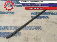 Накладка стекла заднего правого внутренняя Renault Sandero 2011 8200950226 Отличное состояние