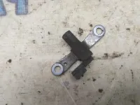 Датчик положения коленвала Renault Sandero 2011 8200772182 Отличное состояние