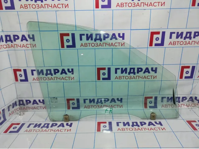 Стекло двери переднее правое Hyundai Santa Fe (SM)