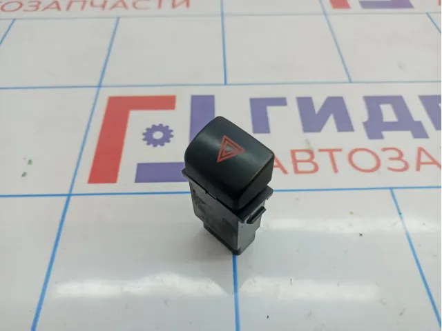 Кнопка аварийной сигнализации Hyundai Santa Fe (SM) 93790-26500