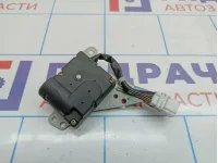 Моторчик заслонки отопителя Hyundai Santa Fe (SM) 97222-38000
