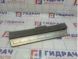 Накладка порога переднего левого внутренняя Hyundai Santa Fe (SM) 8587126010YD