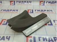 Накладка порога заднего правого внутренняя Hyundai Santa Fe (SM) 8588526010YD