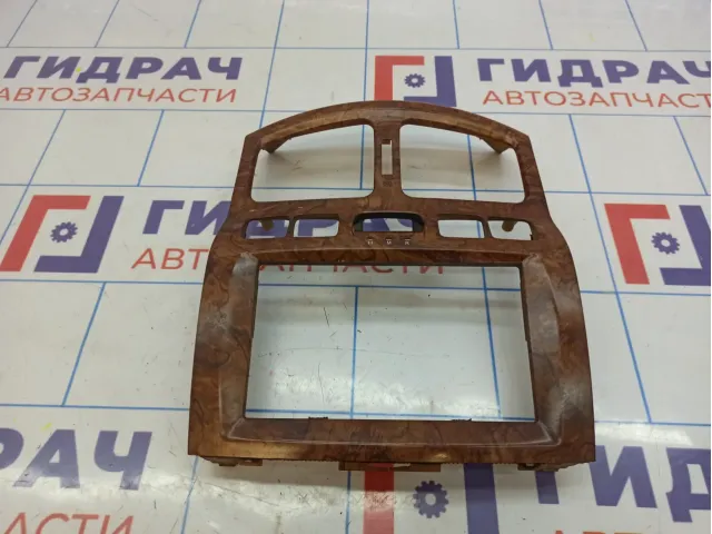 Рамка магнитолы Hyundai Santa Fe (SM) 8477126650ZG