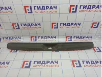 Обшивка двери багажника на заднюю панель Hyundai Santa Fe (SM) 85770-26700