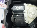 Стеклоподъемник электрический передний левый SEAT Leon (1P) 1P0837461A