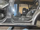 Порог со стойкой левый SEAT Leon (1P) 1P0809835