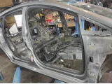 Порог со стойкой правый SEAT Leon (1P) 1P0809836