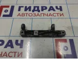 Кронштейн впускного коллектора SEAT Leon (1P) 06A129723Q