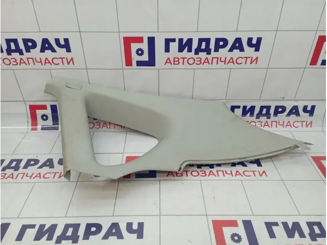 Обшивка стойки задней правой верхняя SEAT Leon (1P) 1P0867288BX30