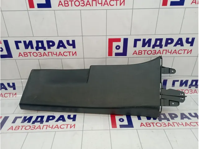 Обшивка стойки средней левой нижняя SEAT Leon (1P) 1P0867239D1UQ