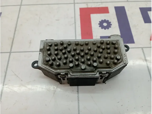 Резистор отопителя SEAT Leon (1P) 3C0907521D