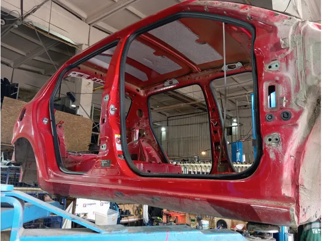 Порог со стойкой правый Skoda Fabia (MK2)