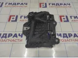 Крепление АКБ Skoda Fabia (MK2) 6R0915331C