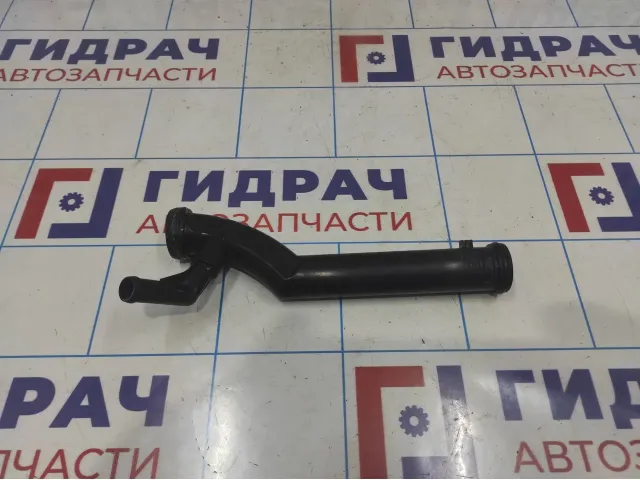 Трубка системы охлаждения Skoda Fabia (MK2) 03E121065A