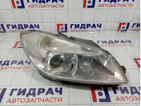Фара правая Skoda Fabia (MK2) 5J1941018D