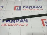 Накладка стекла переднего левого Skoda Fabia (MK2) 5J0837477A