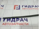 Накладка стекла переднего правого Skoda Fabia (MK2) 5J0837478A