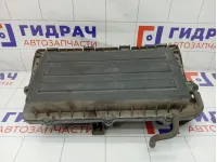 Корпус воздушного фильтра Skoda Fabia 036183F
