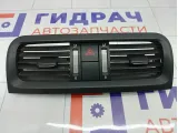 Дефлектор воздушный центральный Skoda Fabia 5J0820957