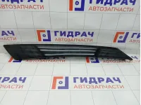 Накладка лобового стекла левая Skoda Fabia 5J6853263A