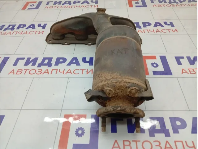Коллектор выпускной Skoda Fabia 036131703N