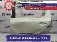 Дверь задняя левая Skoda Fabia 5J6833055. Под восстановление.