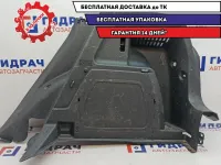 Обшивка багажника правая Skoda Fabia 5J6867428H. Царапины.
