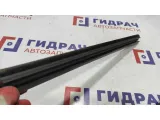 Накладка стекла заднего левого Skoda Fabia 5J6839479. Внутренняя.